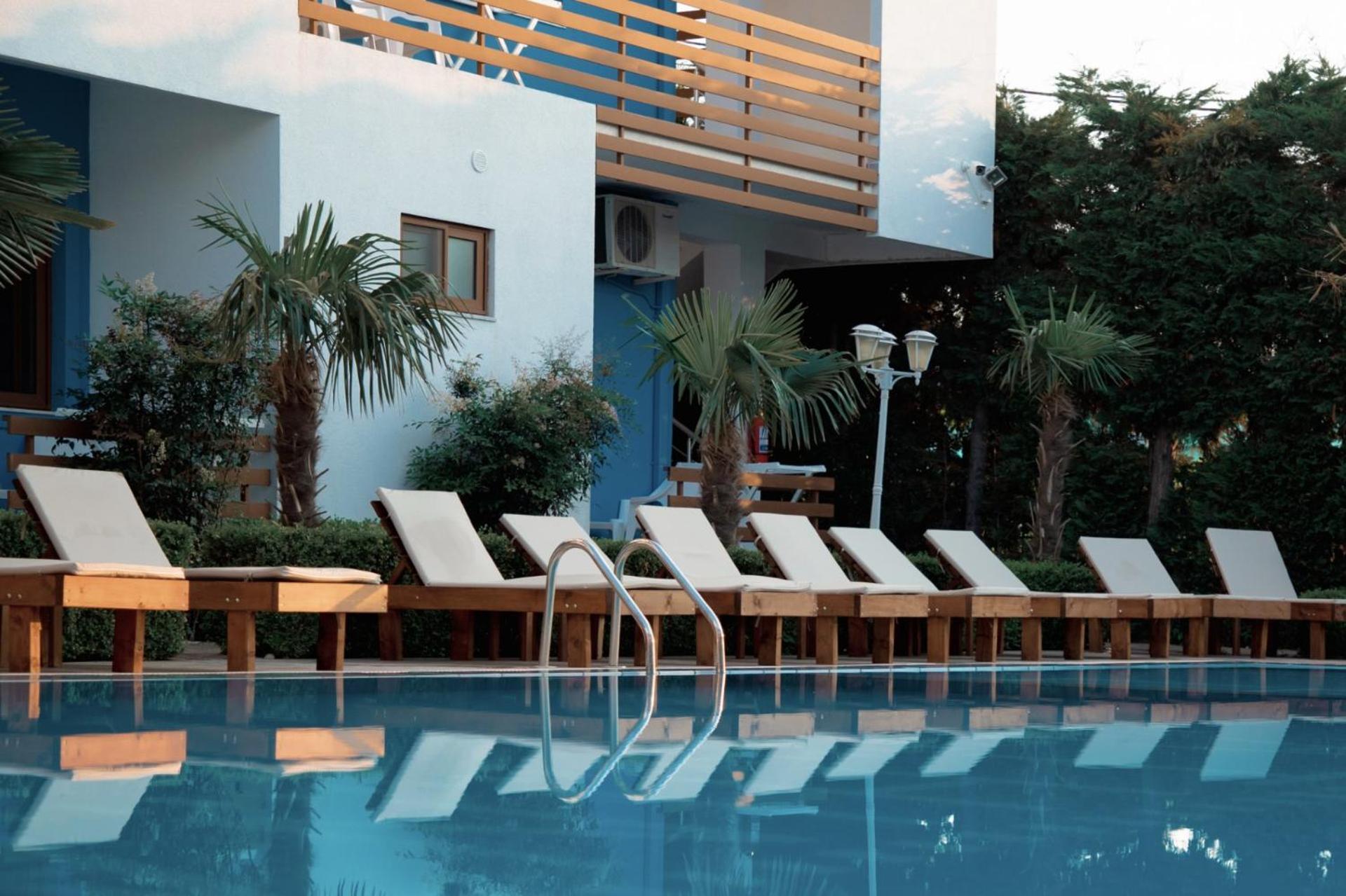 Hotel Athina Velipoje Exterior photo